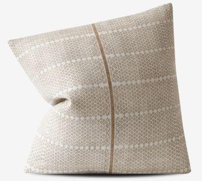 Madu Pillow With Insert-22"x22"