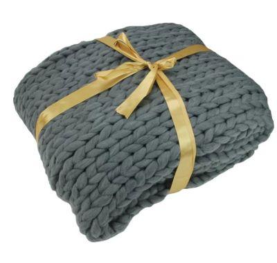 Hunter Cable Knit Plush Throw