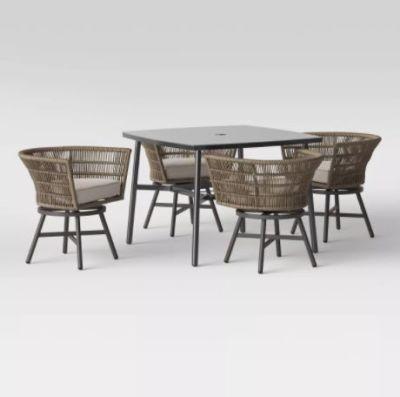 Hardoy Patio Dining Set with Swivel Chairs 